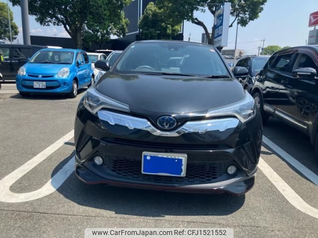 toyota c-hr 2018 CFJ1521552 image 1