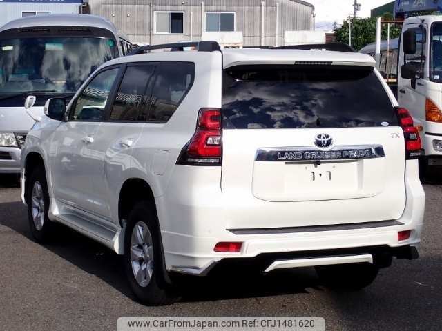 toyota land-cruiser-prado 2021 CFJ1481620 image 2