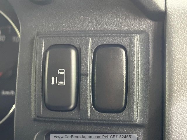 mitsubishi delica-d5 2012 CFJ1524651 image 2