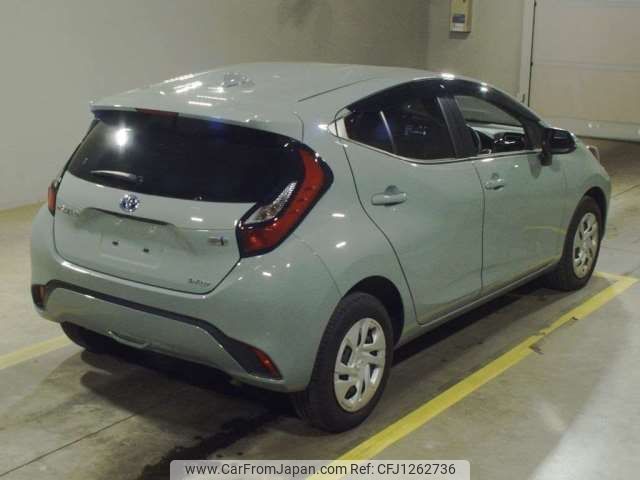 toyota aqua 2023 -TOYOTA--AQUA 6AA-MXPK16--MXPK16-2024820---TOYOTA--AQUA 6AA-MXPK16--MXPK16-2024820- image 2