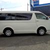 toyota hiace-wagon 2010 CFJ1874376 image 22