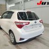 toyota vitz 2018 -TOYOTA--Vitz NHP130--NHP130-2035292---TOYOTA--Vitz NHP130--NHP130-2035292- image 2