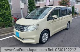 honda stepwagon 2013 GOO_JP_700050294530240810001