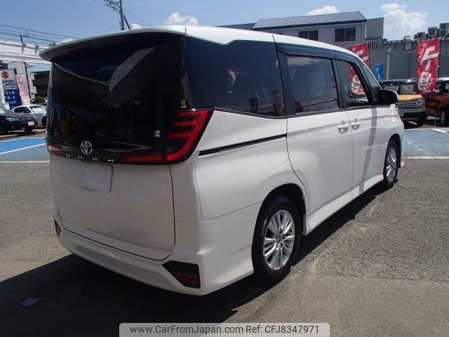 toyota noah 2022 -TOYOTA--Noah 6BA-MZRA90W--MZRA90-0011061---TOYOTA--Noah 6BA-MZRA90W--MZRA90-0011061- image 2