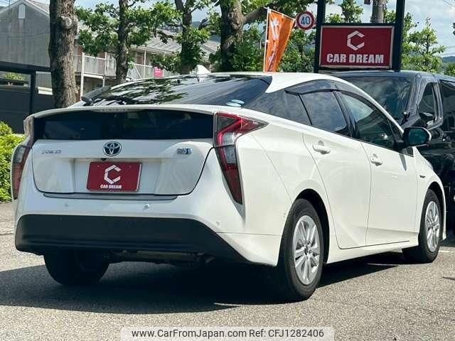 toyota prius 2018 quick_quick_DAA-ZVW50_ZVW50-6115154 image 2