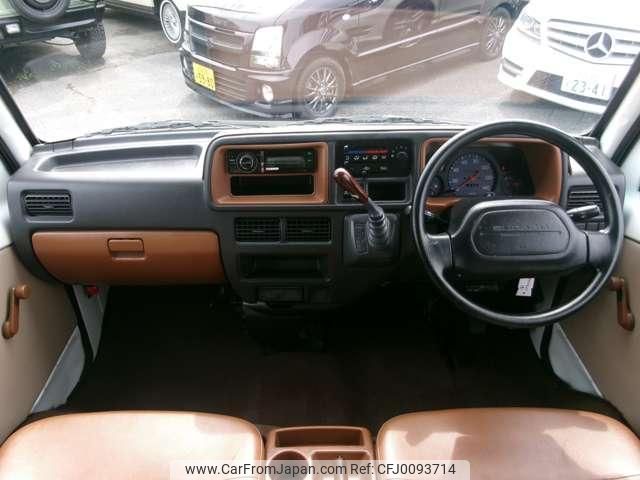 car_7bbedbb5-b14e-44f6-bb7f-88bb9a29a230_640_0