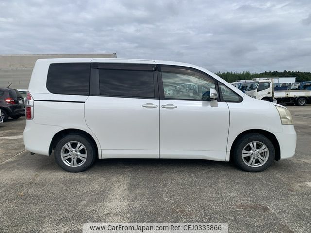 toyota noah 2008 NIKYO_KA15465 image 1