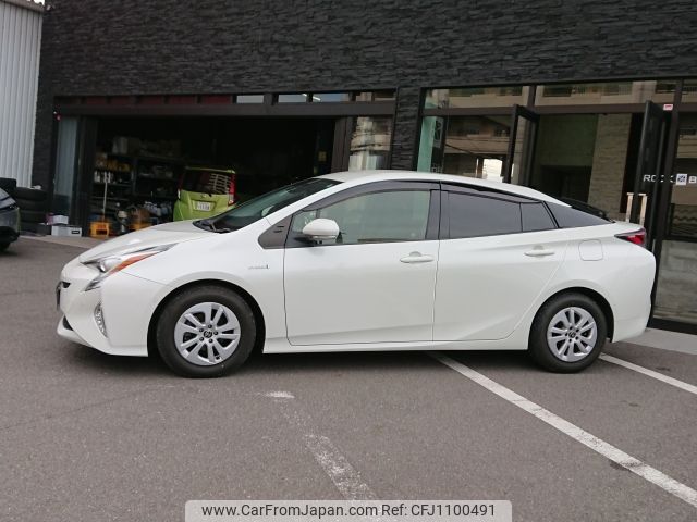 toyota prius 2017 -TOYOTA--Prius DAA-ZVW50--ZVW50-6085464---TOYOTA--Prius DAA-ZVW50--ZVW50-6085464- image 2
