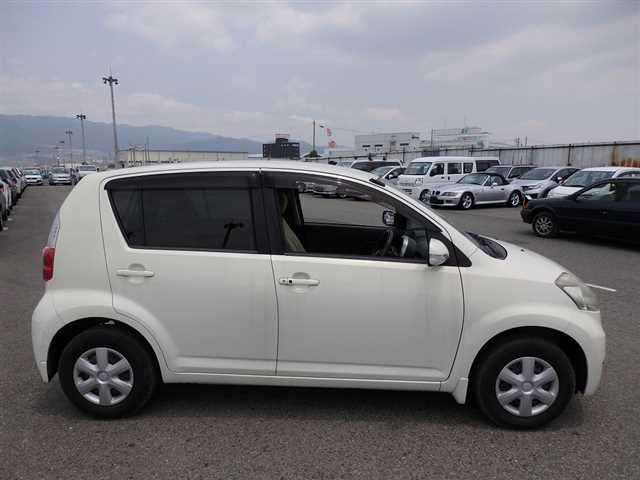 toyota passo 2007 956647-5664 image 2