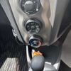 toyota vitz 2010 CFJ1457541 image 19