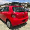 toyota vitz 2006 BD19052A3738 image 5