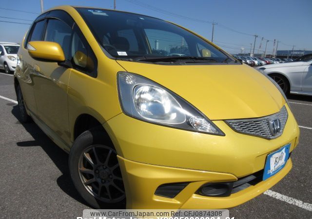 honda fit 2010 Y2025030039A-21 image 2