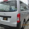 nissan nv350-caravan-van 2020 CFJ1781839 image 8