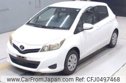 toyota vitz 2011 -TOYOTA--Vitz KSP130-2012820---TOYOTA--Vitz KSP130-2012820-