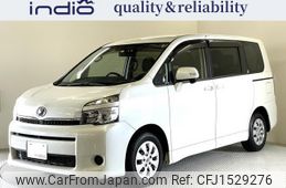 toyota voxy 2012 CFJ1529276