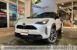 toyota yaris-cross 2022 CFJ1849113