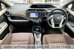 toyota aqua 2012 504928-927416