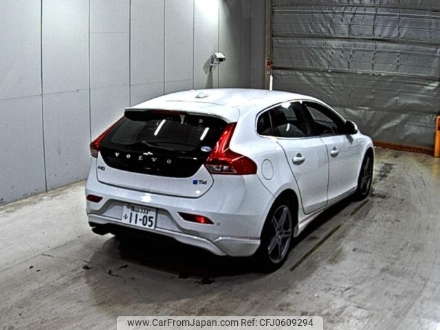 volvo v40 2014 -VOLVO 【福山 333ふ1105】--Volvo V40 MB4164T--YV1MV485BE2137583---VOLVO 【福山 333ふ1105】--Volvo V40 MB4164T--YV1MV485BE2137583- image 2