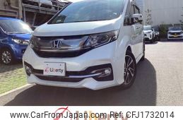 honda stepwagon-spada 2016 CFJ1732014