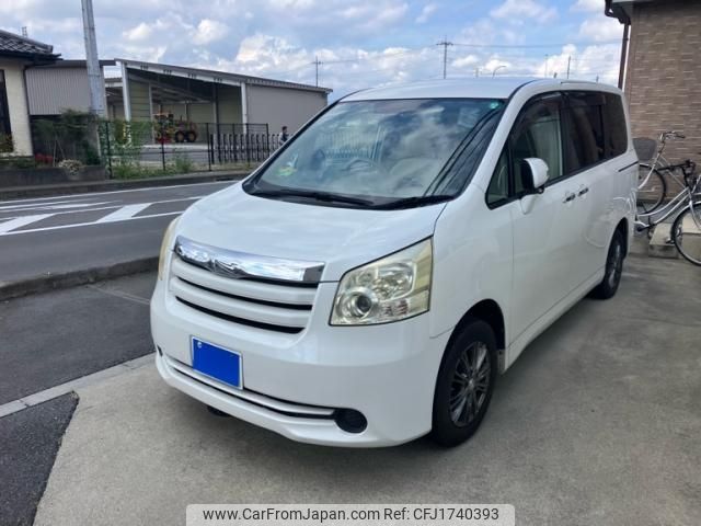 toyota noah 2009 CFJ1740393 image 2