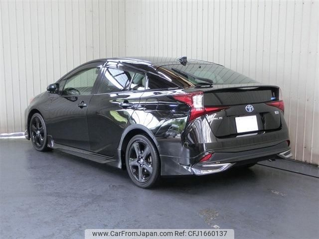 toyota prius 2021 CFJ1660137 image 2