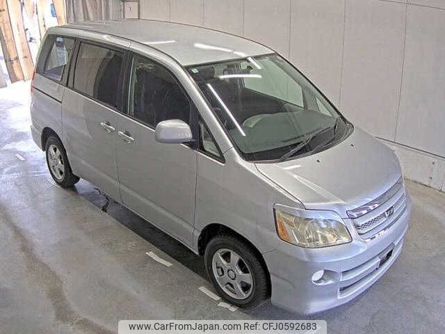 toyota noah 2004 -TOYOTA--Noah AZR65G--AZR65-0105523---TOYOTA--Noah AZR65G--AZR65-0105523- image 1