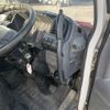 isuzu elf-truck 2002 CFJ1818299 image 18