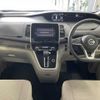 nissan serena 2018 CFJ1731327 image 2
