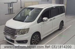 honda stepwagon 2014 CFJ1814200