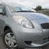 toyota vitz 2006 CFJ1772449 image 1