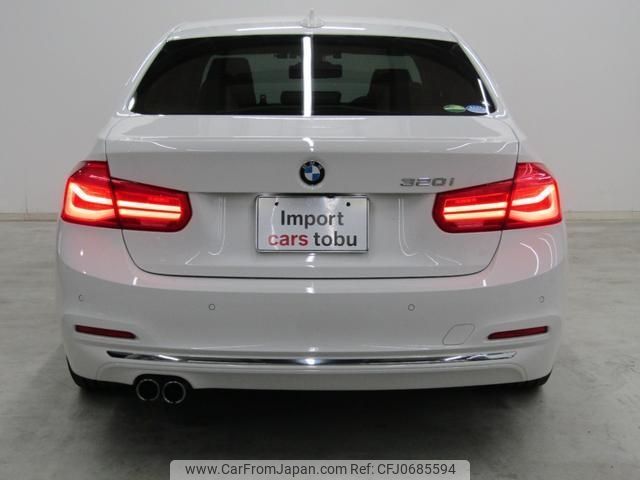 bmw 3-series 2016 -BMW--BMW 3 Series 8A20--WBA8A16090NT96460---BMW--BMW 3 Series 8A20--WBA8A16090NT96460- image 2