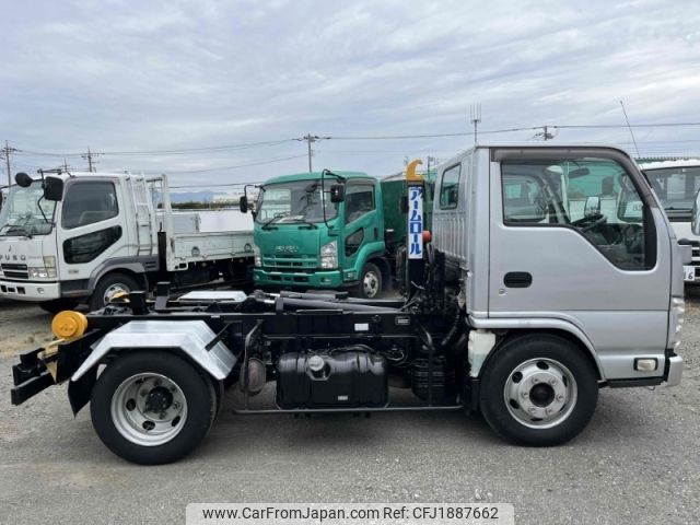 isuzu elf-truck 2013 CFJ1887662 image 2