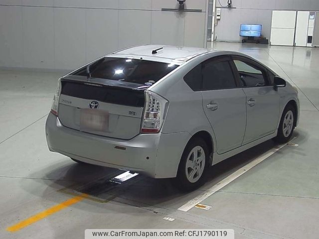 toyota prius 2011 CFJ1790119 image 2
