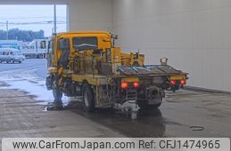 1995 Isuzu Giga CVR80K1カイ - Car Price $8,563