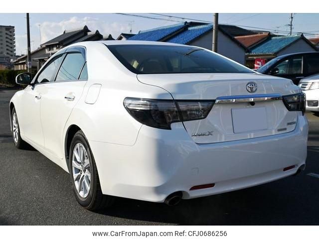 toyota mark-x 2017 quick_quick_DBA-GRX130_GRX130-6104137 image 2