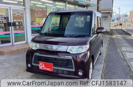 daihatsu tanto 2012 CFJ1583147