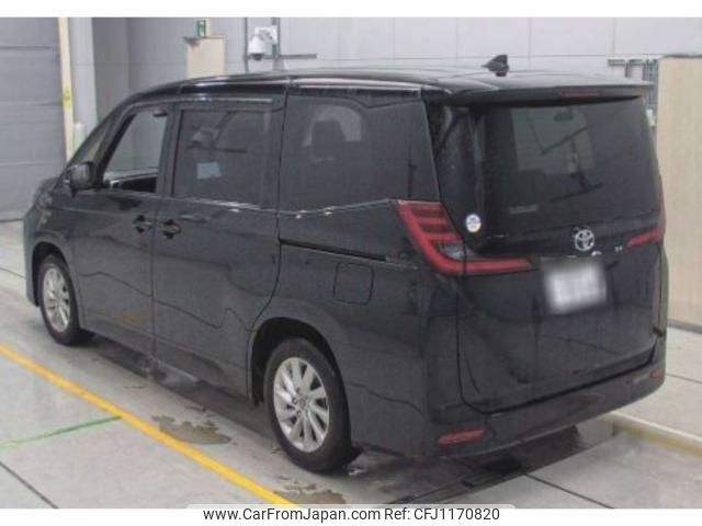 toyota noah 2023 quick_quick_6BA-MZRA90W_0041611 image 2