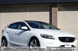 volvo v40 2013 -VOLVO 【群馬 331ｾ7358】--Volvo V40 MB4164T--D2027540---VOLVO 【群馬 331ｾ7358】--Volvo V40 MB4164T--D2027540-