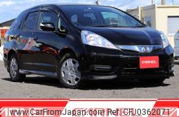 honda fit-shuttle 2012 Y11489