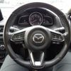 mazda axela 2017 CFJ1751426 image 3