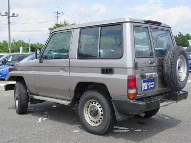 2000 Toyota Landcruiser 70 HZJ71V 4WD - Car Price $25,500