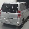 toyota noah 2005 TE643 image 4