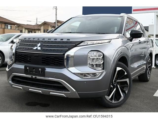 mitsubishi outlander-phev 2023 CFJ1594315 image 2