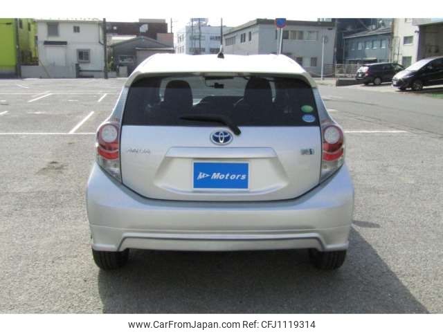 toyota aqua 2013 -TOYOTA 【習志野 508ﾂ5555】--AQUA DAA-NHP10--NHP10-6176324---TOYOTA 【習志野 508ﾂ5555】--AQUA DAA-NHP10--NHP10-6176324- image 2