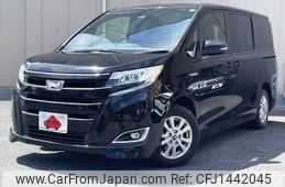 toyota noah 2017 CFJ1442045