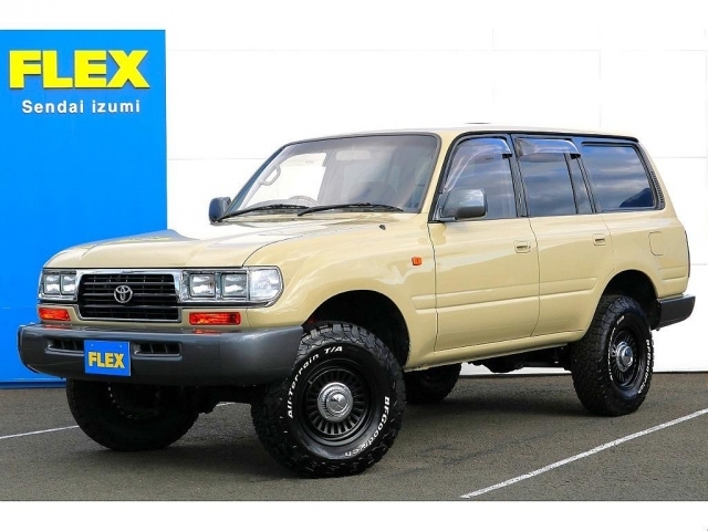 car_7cb52f7e-12f1-4cbf-bcc0-