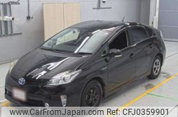 toyota prius 2013 -TOYOTA--Prius ZVW30-5702525---TOYOTA--Prius ZVW30-5702525-