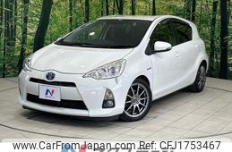 toyota aqua 2012 CFJ1753467