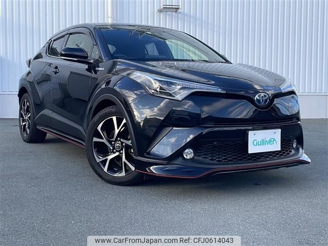 toyota c-hr 2017 -TOYOTA--C-HR DAA-ZYX10--ZYX10-2074490---TOYOTA--C-HR DAA-ZYX10--ZYX10-2074490- image 1