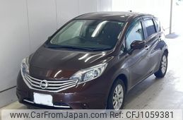 nissan note 2015 -NISSAN 【佐賀 501に1605】--Note E12-402746---NISSAN 【佐賀 501に1605】--Note E12-402746-